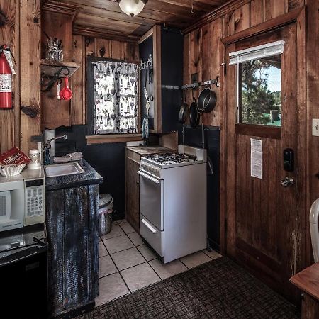 Apache Village 4, King Studio, Midtown, Sleeps 2 Ruidoso Eksteriør billede